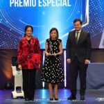 Dra. Alicia Armentia Premio Especial en la gala de los III Premios Diagnóstico